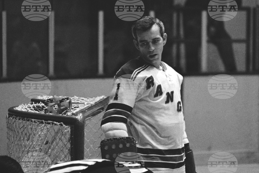 Ice Hockey Obit Giacomin