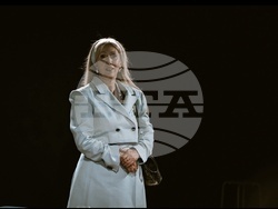 Театър „Възраждане“ открива новия си сезон с премиерното представление „Те бяха десет“ по Агата Кристи, снимка – театър „Възраждане“