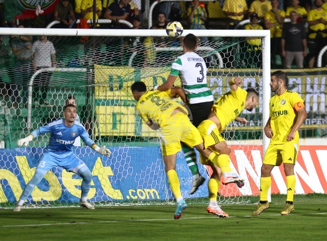 Черно море измъкна три точки срещу Арда 