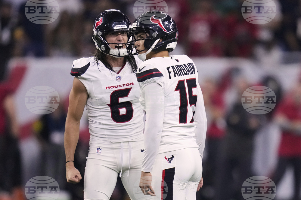APTOPIX Buccaneers Texans Football