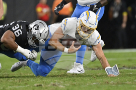 Chargers Raiders Football