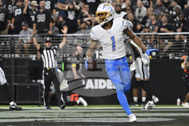 Chargers Raiders Football