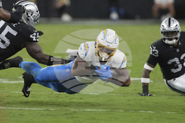 Chargers Raiders Football