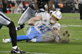 Chargers Raiders Football