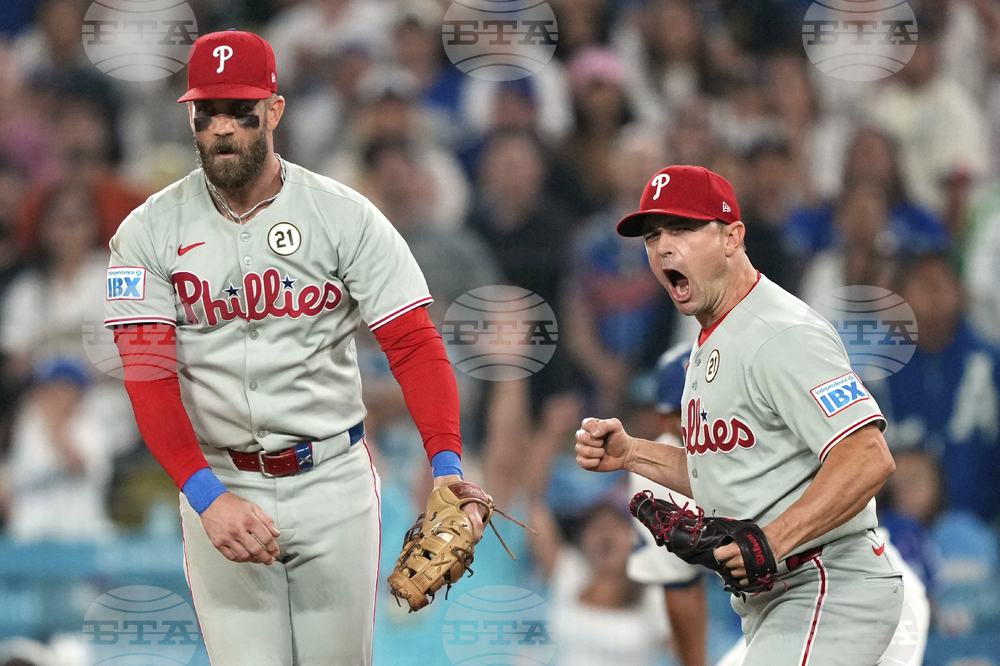 APTOPIX Phillies Dodgers Baseball