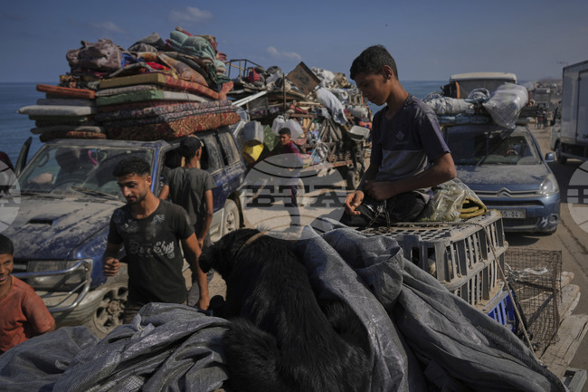 Израел засили ударите си по град Газа и го обяви за "опасна бойна зона"