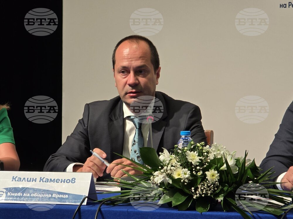 Vratsa Mayor: Topic of Euro Introduction in Bulgaria Being Talked About by People Without Enough Information