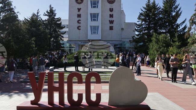 University of National and World Economy Hosts Nearly 400 Students from Countries Outside EU