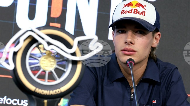 Никола Цолов е доволен от дебюта си във Формула 2 и очаква повече в Абу Даби