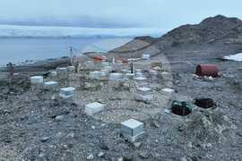 Ден 62 - остров Ливингстън - успешно бяха изградени фундаментите на новия лабораторен блок на българската антарктическа база „Св. Климент Охридски“