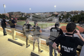 APTOPIX DC Federal Intervention