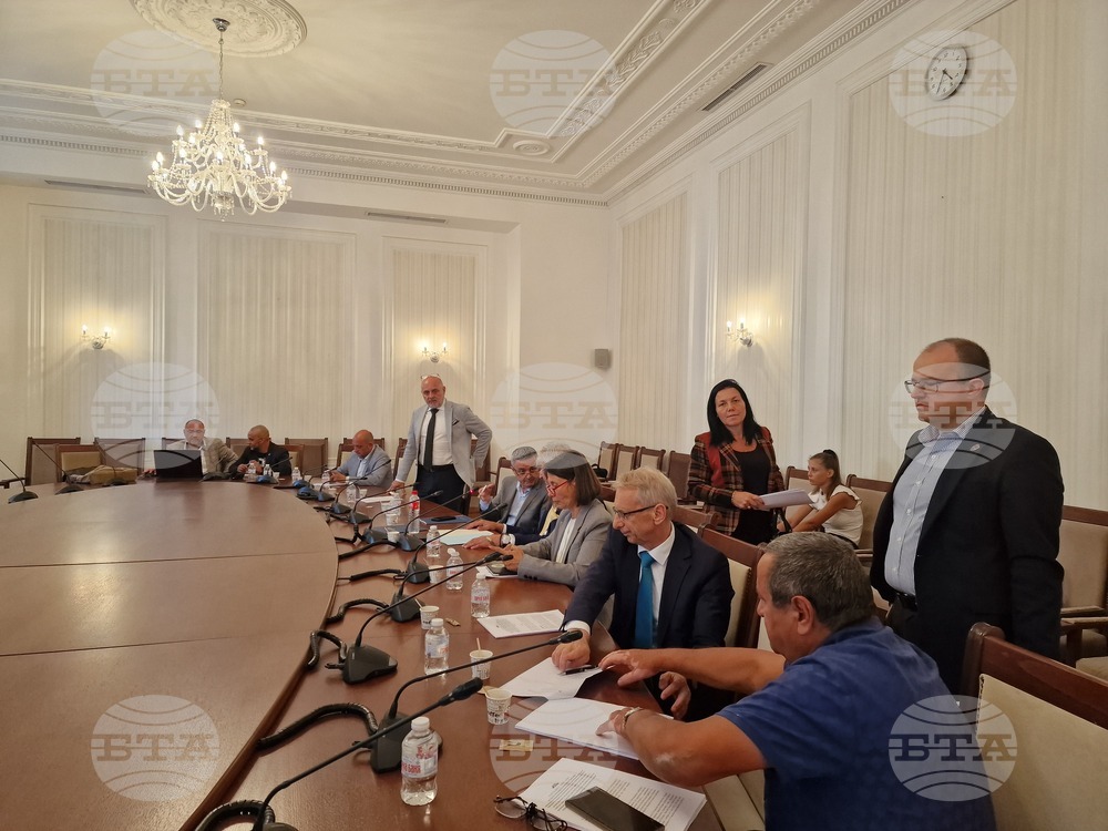 Парламент - Временна комисия за установяване на съществуващите проблеми с разпространението на диазотен оксид (райски газ)