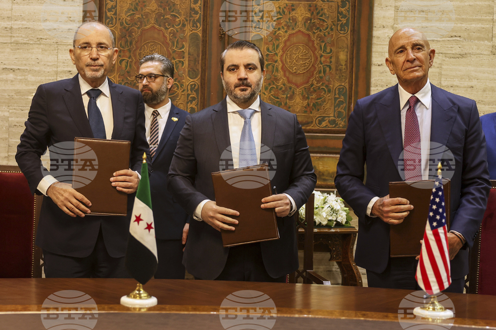 Американски пратеник призова след среща със сирийския президент за сдържаност в Алепо 