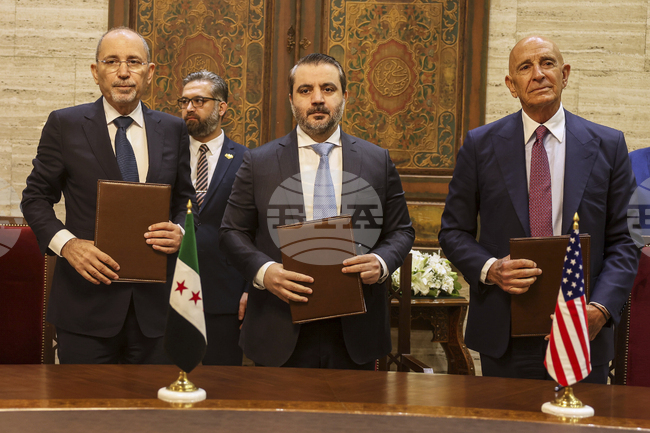 Американски пратеник призова след среща със сирийския президент за сдържаност в Алепо 