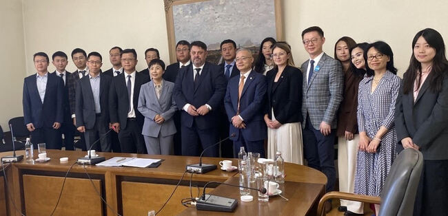 Deputy Prime Minister Zafirov Highlights Areas of Mutual Interest Between Bulgaria and China at Meeting with Chinese Ambassador and Business