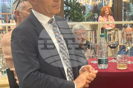 Националния дворец на културата - Литературен клуб „Перото" - 10 годишен юбилей