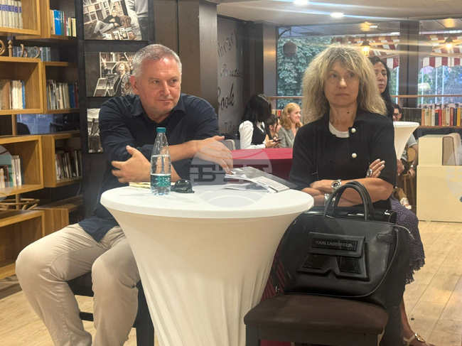 Литературен клуб „Перото“ в София отбеляза десетгодишен юбилей