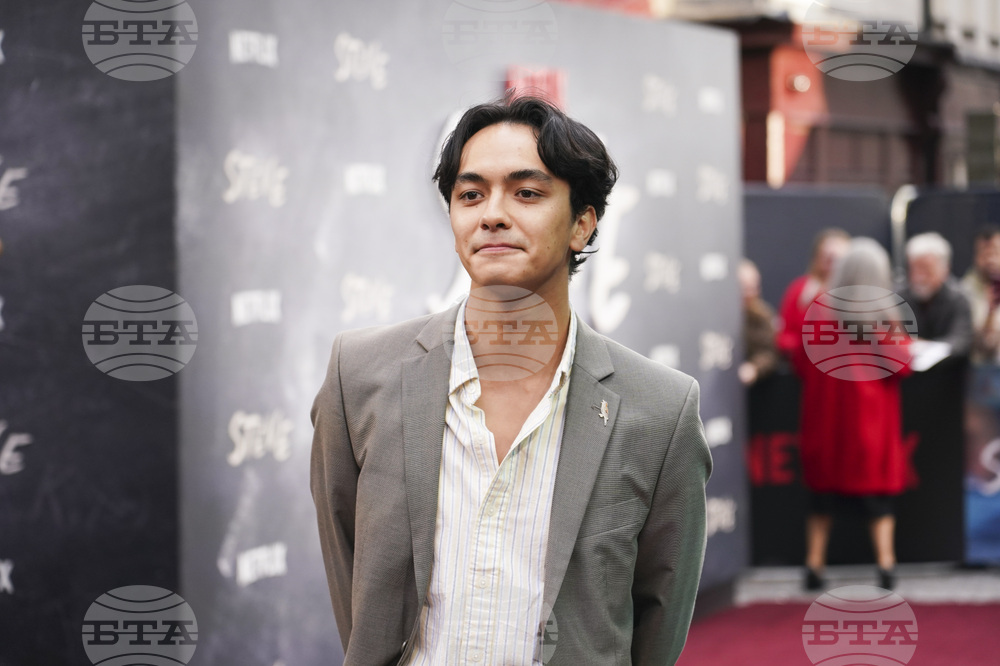 Britain Steve Premiere