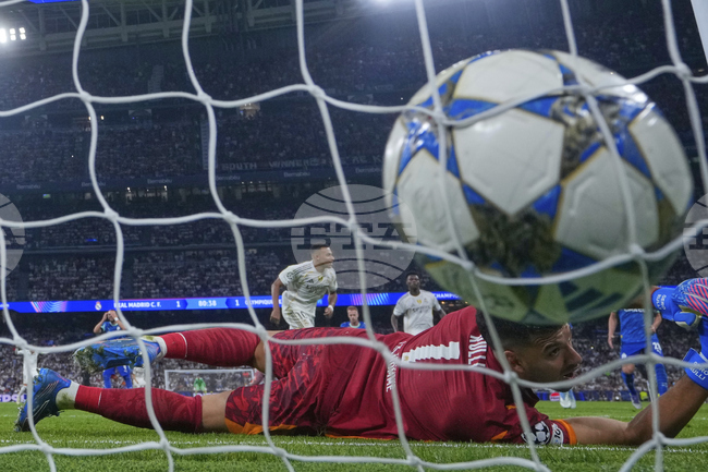 Насри за втората дузпа на Реал Мадрид: „Те никога не отсъждат наказателен удар за подобно нещо.“