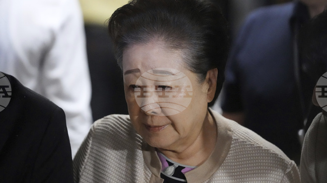 Южнокорейски съд започна разглеждането на делото за подкуп срещу лидерката на Църквата на обединението Хак Джа Хан 