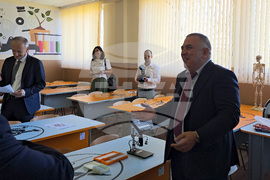Сливен - министър на образованието  - STEM център - откриване