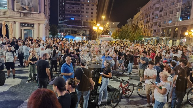 Родителите на загиналите при пожара в дискотека в Кочани, Северна македония, организират "Марш на ангелите" в Скопие