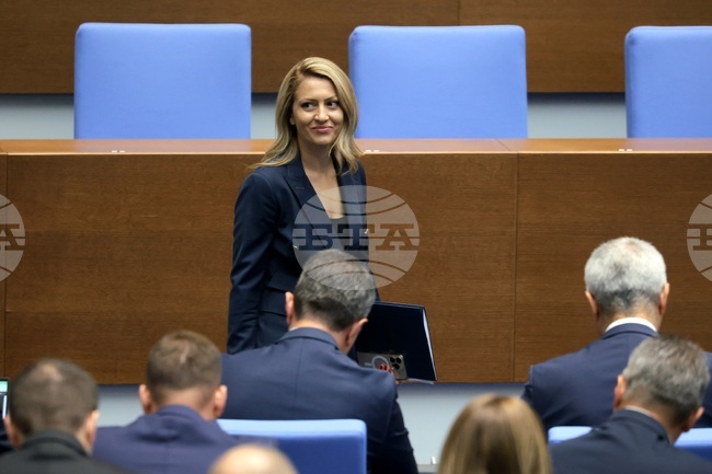 Парламентарна делегация, начело със заместник-председателя на Народното събрание Рая Назарян, е на посещение в Япония