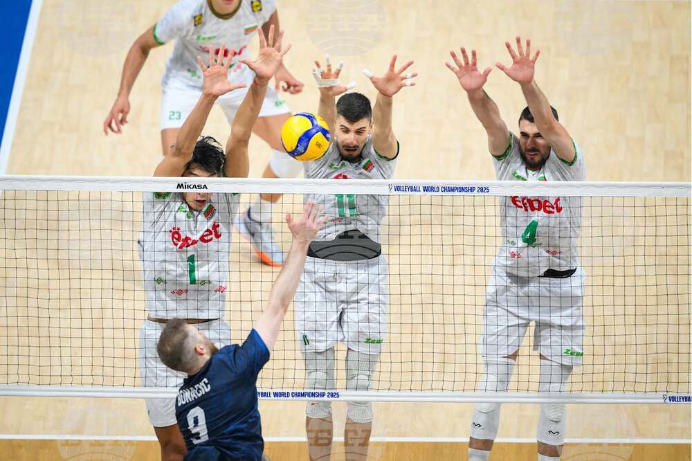 Българският национален отбор по волейбол постигна чиста победа срещу Чили и чака своя съперник за осминафиналите на Световното първенство за мъже