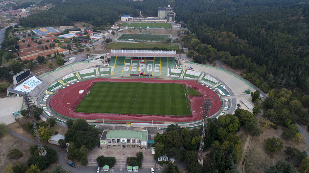 Футболен мач спира движението на транспорта по няколко старозагорски улици за 3 часа утре