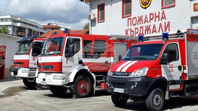 В навечерието на коледните и новогодишни празници в област Кърджали са проверени за пожарна безопасност над 40 различни обекти
