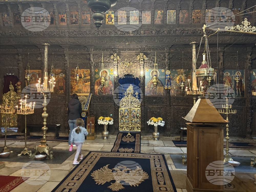 Самоков - Митрополитска църква - отец Михаил
