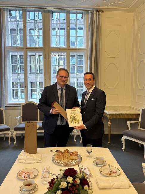 Българският посланик в Берлин Григор Порожанов осъществи своето първо официално посещение в град Бремен