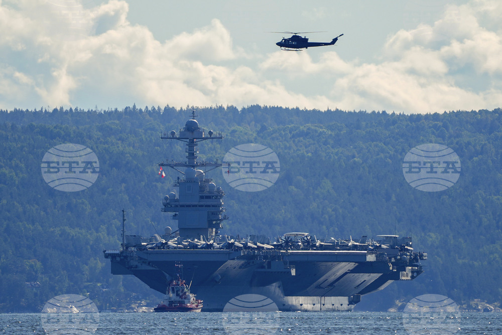 Американският самолетоносач "Джералд Форд" пристигна в Карибско море във връзка с мащабната военна операция край Венецуела