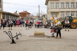 Село Трояново - Кукерски игри - Сирни заговезни