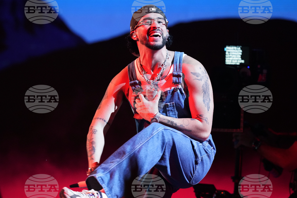 Бед Бъни ще е музикалната звезда на полувремето на финала на Супербоул LIX