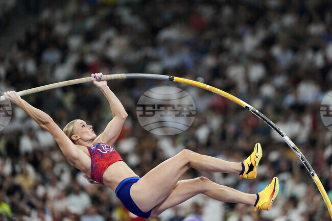 Кейти Муун стана първата жена с три поредни световни титли в овчарския скок