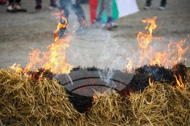 Село Трояново - Кукерски игри - Сирни заговезни