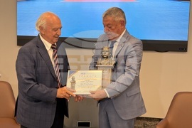 Самоков - комплекс „СамЕлион“ - Петър Георгиев - награждаване