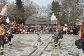 Павел баня - Кукерски игри - Сирни заговезни