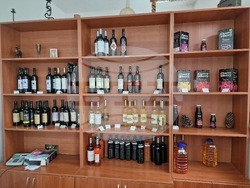 Винарска изба - „Домейн Трифонов”