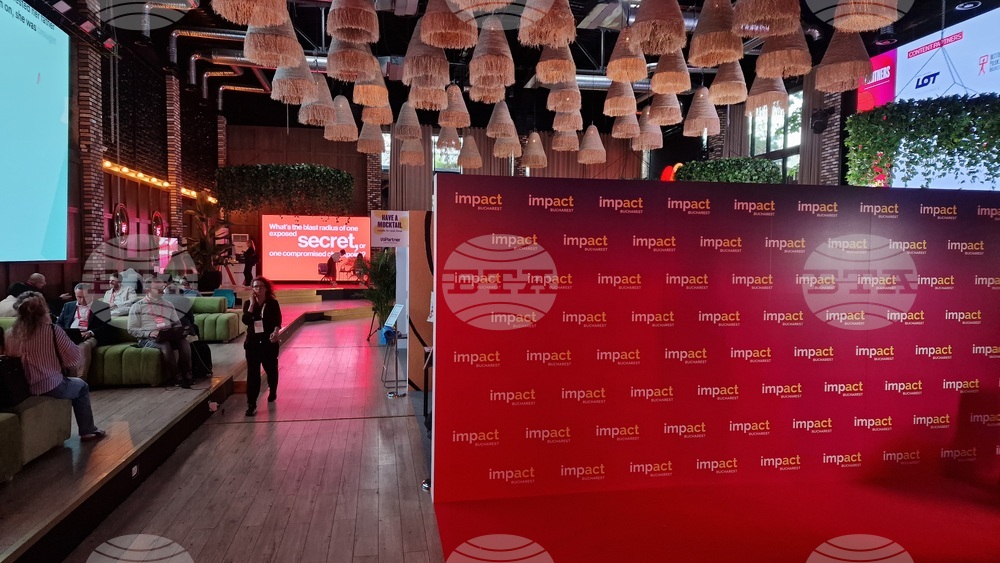 Румъния - Букурещ - международно бизнес и технологично събитие „Impact Bucharest“ - Иван Ланджев