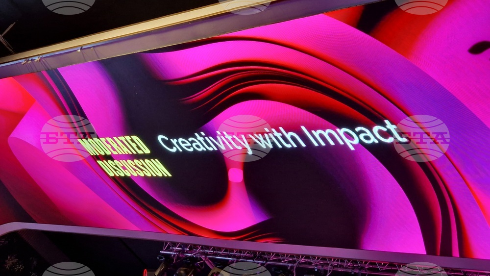 Румъния - Букурещ - международно бизнес и технологично събитие „Impact Bucharest“ - Иван Ланджев