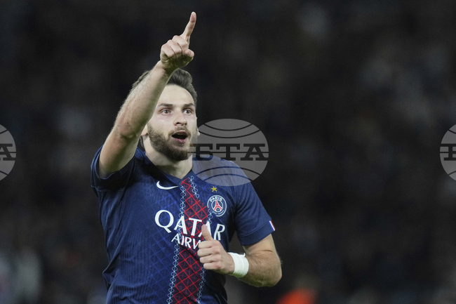 Грузинският национал Хвича Кварацхелия потвърди ангажимента си към Пари Сен Жермен