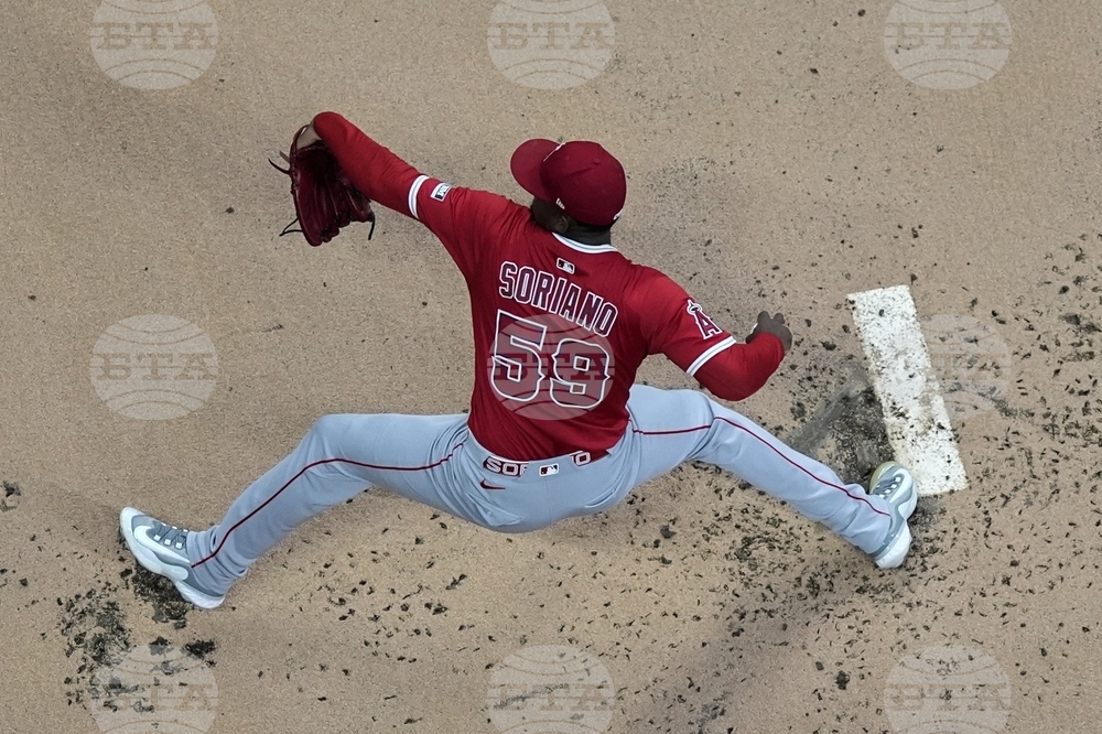 Angels Brewers Baseball