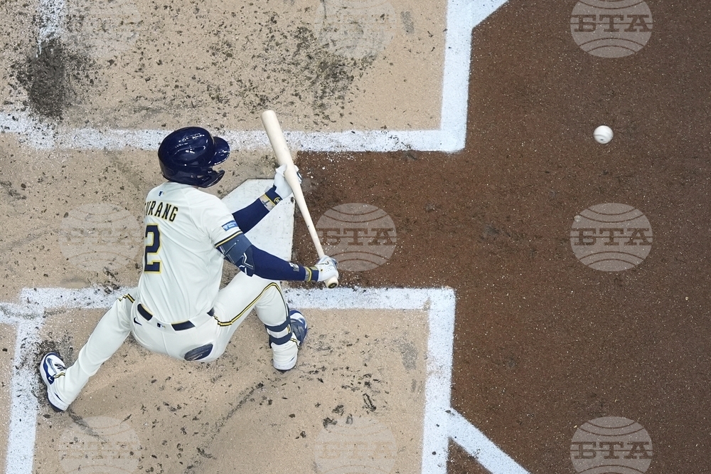 Angels Brewers Baseball