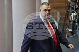 Народно събрание - заседание - Делян Пеевски