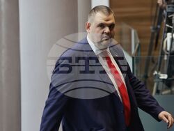 Народно събрание - заседание - Делян Пеевски