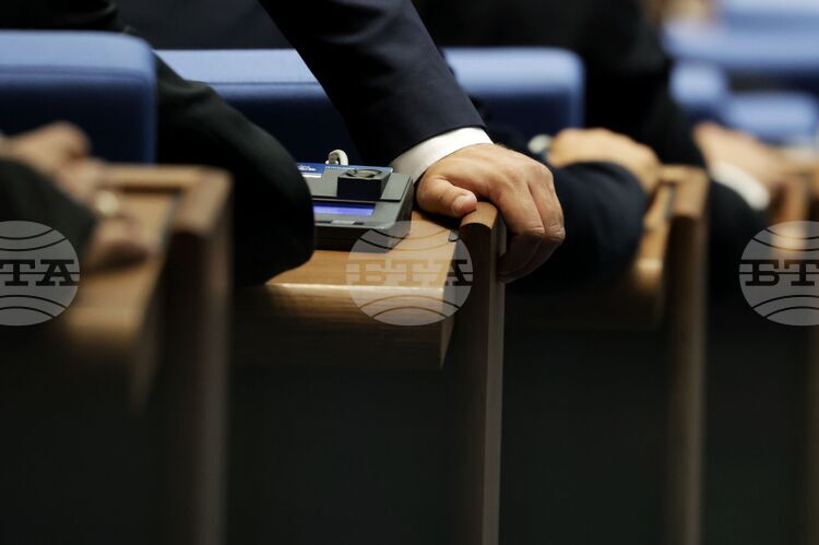 Parliament to Hear Caretaker Ministers on Deployment of US Military Aircraft at Sofia Airport, Middle East Tensions