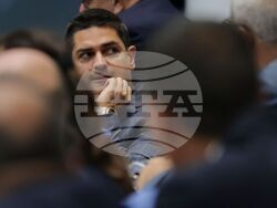 Народно събрание - заседание - Радостин Василев