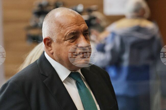 От години се политизира всичко, свързано с Министерството на вътрешните работи, каза председателят на ГЕРБ Бойко Борисов 